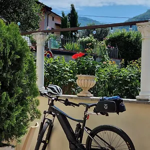 Affittacamere Elena, Equi Terme